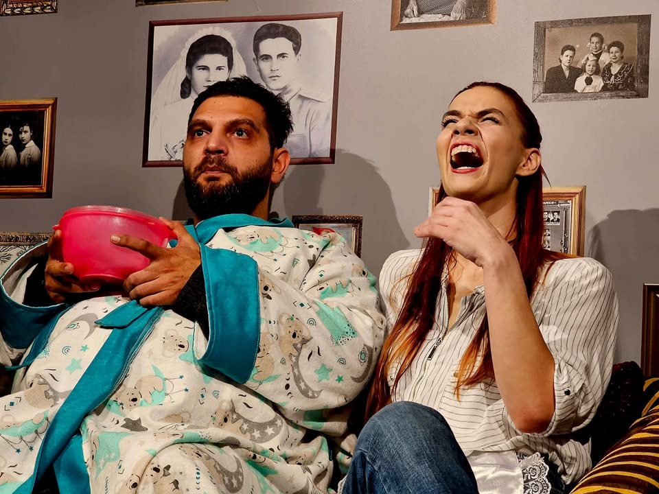 Natură moartă cu nepot obez | text și regie Ion Sapdaru | Teatrul din Buzunar