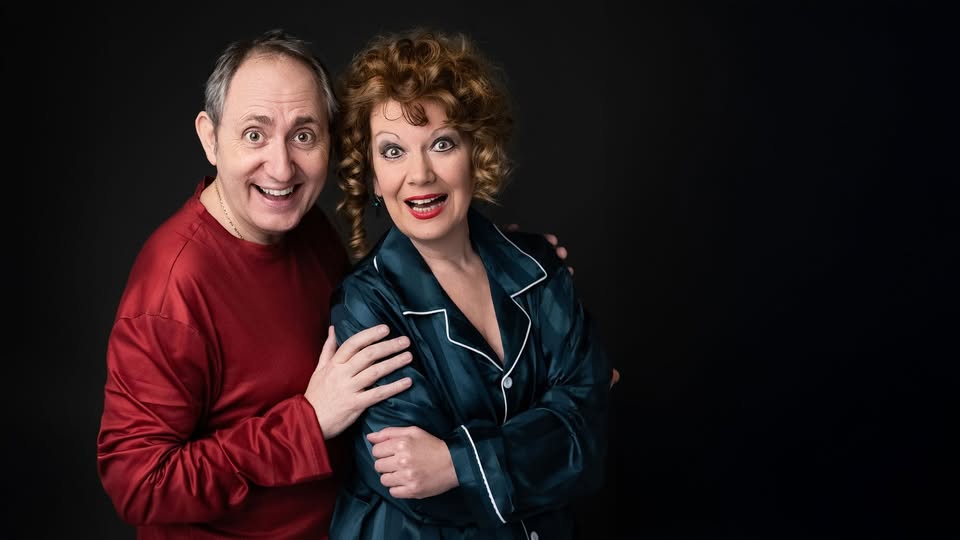 Comedia Iubito, dezbracă-te! Harlequin Mamaia